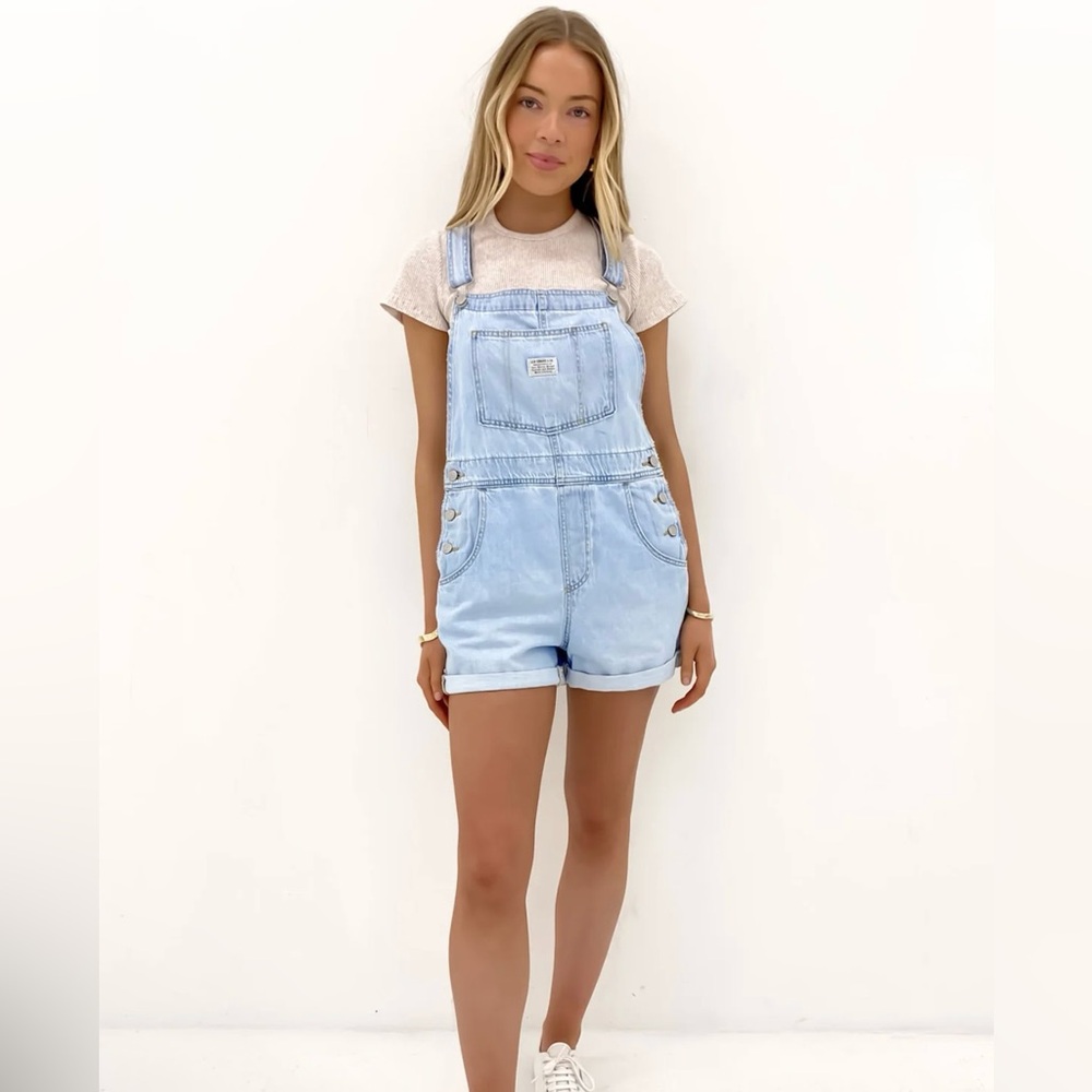Levi's Shortalls Short Overalls- Light Wash, Size: Large